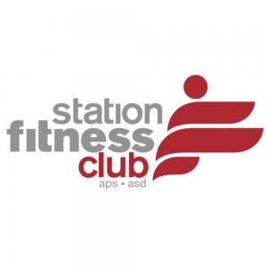 Logo di Station Fitness, club presente tra le palestre ed i centri sportivi associati a Speffy