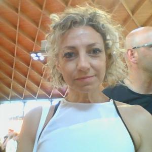 Avatar di carmela  petrecca, istruttore presente tra i personal trainer o preparatori atletici associati a Speffy